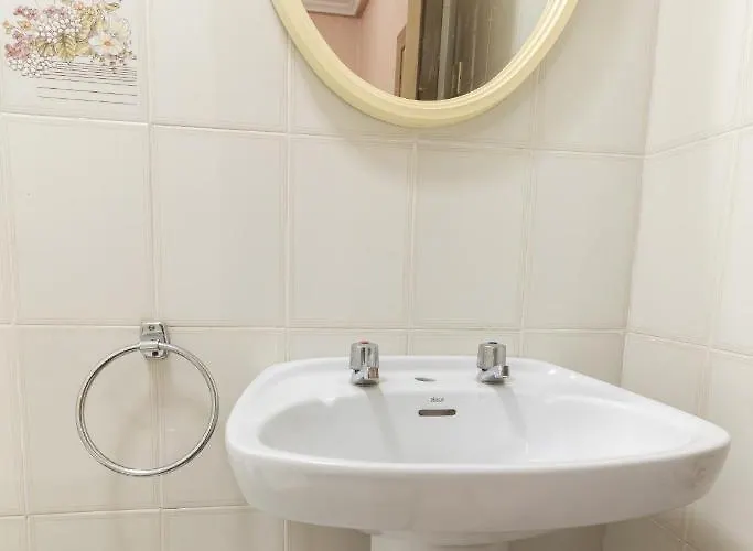 Virginia By Vivere 2* Salamanca